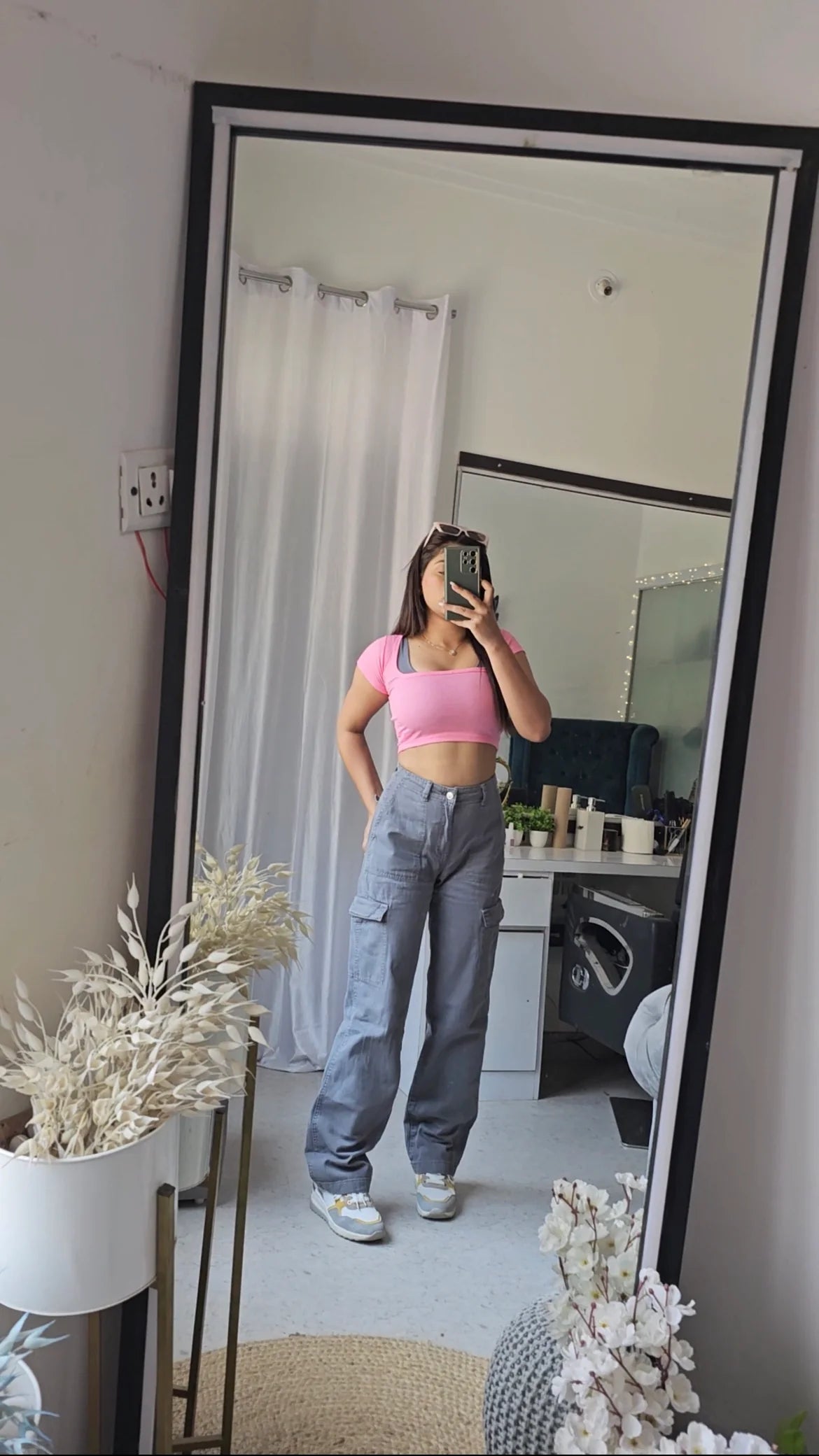 ZARA SURPLUS BEIGE CARGO