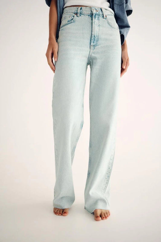 01 ZR Highwaist straightfit jeans ice blue