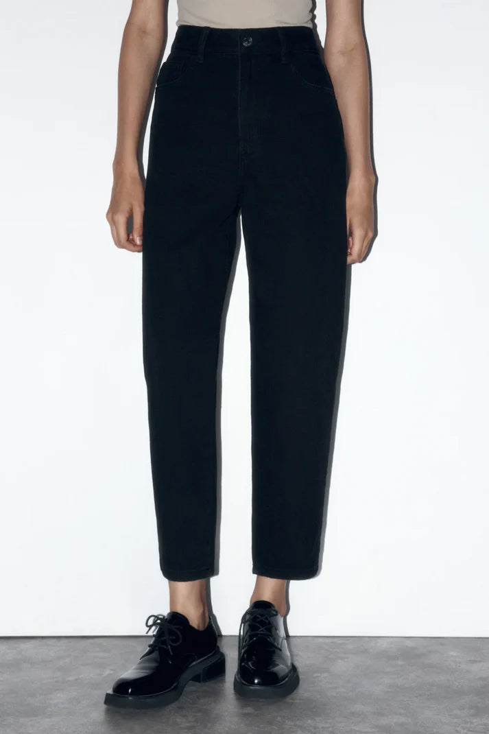 Black mom fit jeans