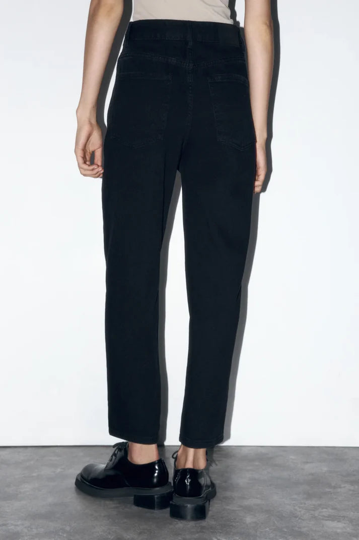 Black mom fit jeans